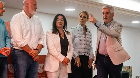 Acto de presentaci&oacute;n de la candidatura de 100x100 Unidos_29_FOTO - FJ Ben&iacute;tez
