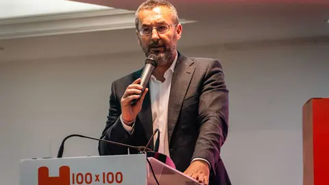 Acto de presentaci&oacute;n de la candidatura de 100x100 Unidos_43_FOTO - FJ Ben&iacute;tez