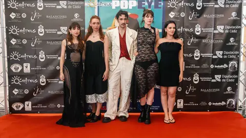 La L&iacute;nea se viste de gala con la alfombra roja de los Premios Nacionales de la M&uacute;sica y las Artes Pop Eye 2026_14_FOTO - FJ Ben&iacute;tez