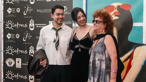 La L&iacute;nea se viste de gala con la alfombra roja de los Premios Nacionales de la M&uacute;sica y las Artes Pop Eye 2026_22_FOTO - FJ Ben&iacute;tez