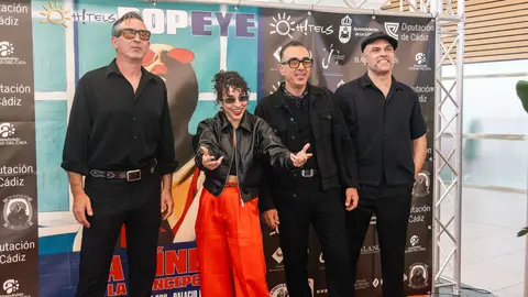 La L&iacute;nea se viste de gala con la alfombra roja de los Premios Nacionales de la M&uacute;sica y las Artes Pop Eye 2026_35_FOTO - FJ Ben&iacute;tez