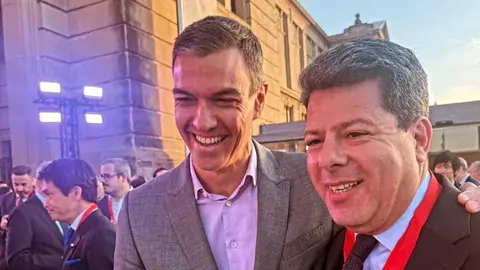 Imagen del encuentro entre representantes pol&iacute;ticos durante la cumbre internacional celebrada en Barcelona (GBC)