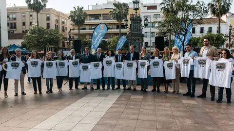Visita institucional a los stands de Diverciencia en Algeciras - FOTO: FJ Ben&iacute;tez