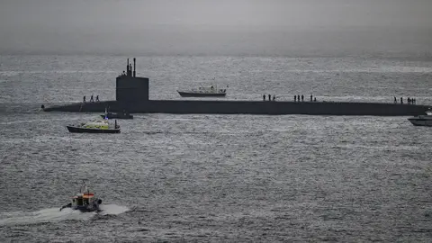 El submarino nuclear estadounidense durante su escala en la Base Naval de Gibraltar.