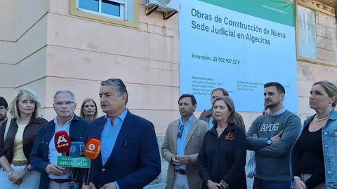 Antonio Sanz durante la presentaci&oacute;n del inicio previsto de las obras de la futura Ciudad de la Justicia de Algeciras
