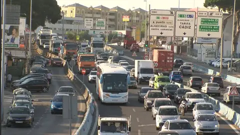 Retenciones registradas tras el accidente en el t&uacute;nel del Acceso Norte de Algeciras