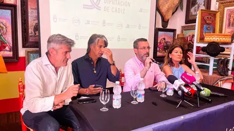 Presentaci&oacute;n oficial de los carteles de la Feria Taurina de la Velada y Fiestas 2026 en La L&iacute;nea