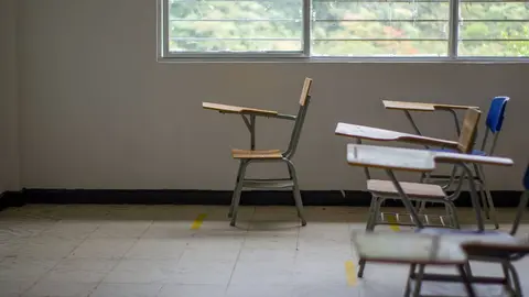 Imagen de archivo de un aula de un centro educativo
