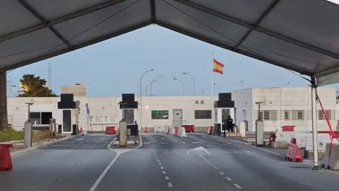 Dependencias destinadas a los agentes que asumir&aacute;n el servicio tras el cierre de la Verja de Gibraltar