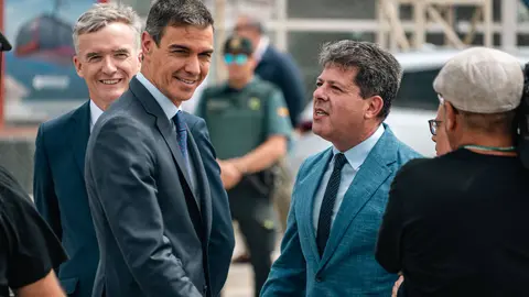 Fabian Picardo interviene tras el acto simb&oacute;lico de retirada de la Verja celebrado en la frontera - FOTO: FJ Ben&iacute;tez