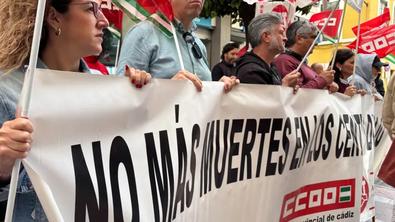 Concentración de sindicatos por el Día de la Salud y la Seguridad en el Trabajo 7