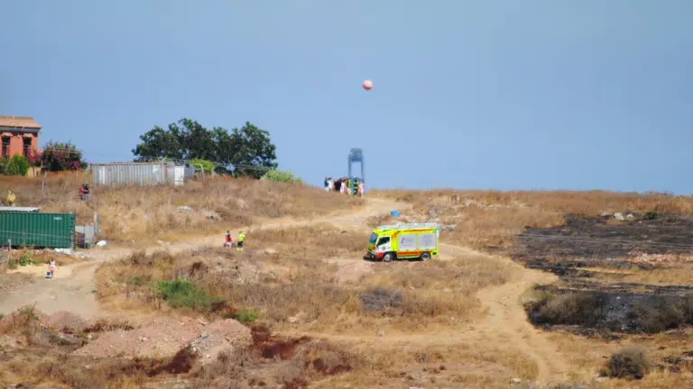 Incendio en Botafuegos 13