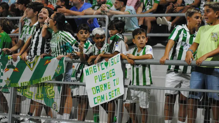 Amistoso Betis - Como en La Línea 21