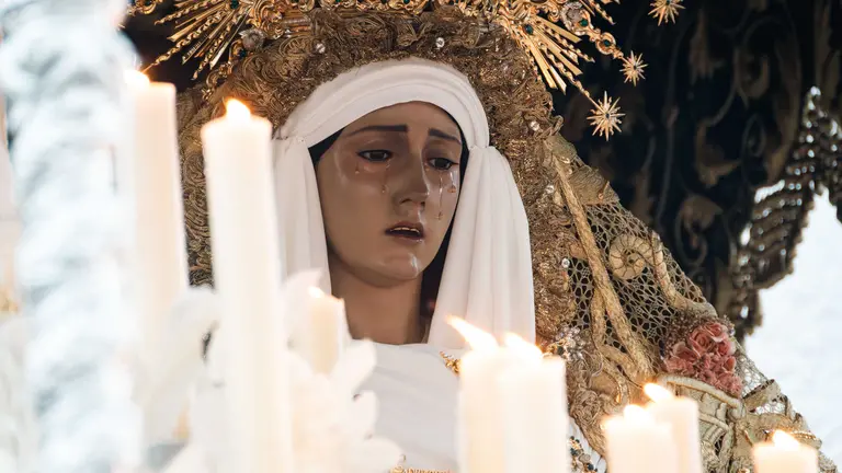 El Medinaceli y la Esperanza emocionan Algeciras en un Martes Santo de reencuentro_46
