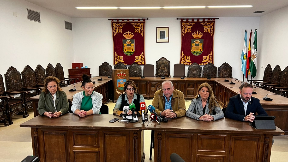 Rueda de prensa del Ayuntamiento de La Línea para resaltar la gran colaboración ciudadana en estos días