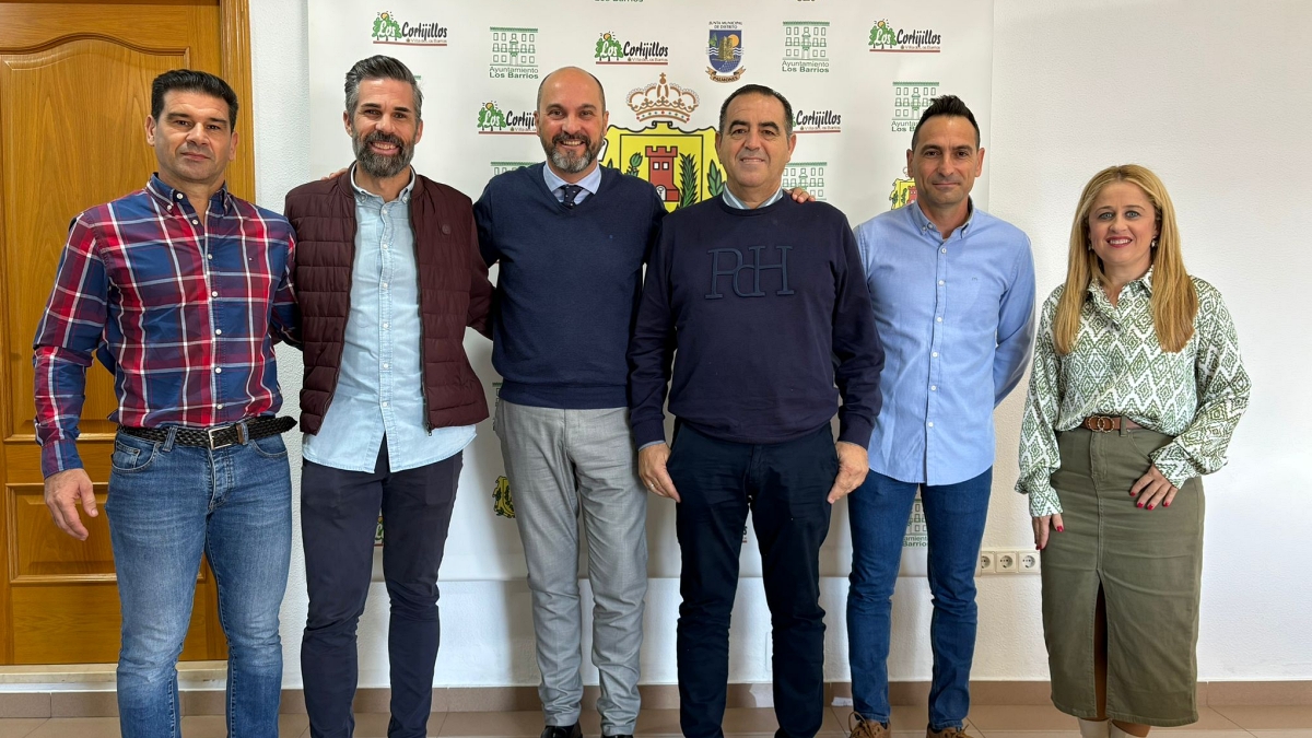 Responsables municipales reciben a los %22héroes%22 y al afectado, afortunadamente recuperado