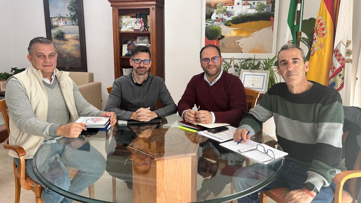 Responsables municipales y de la organización han mantenido una nueva reunión con el evento de julio encima de la mesa