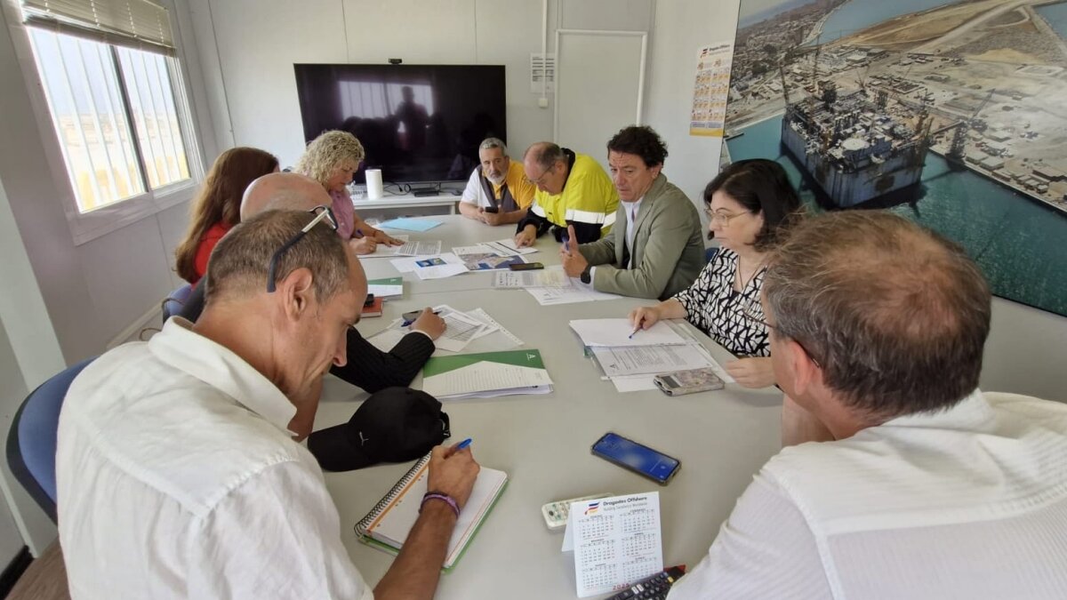 Reunión mantenida entre representantes de la empresa y la Junta de Andalucía 