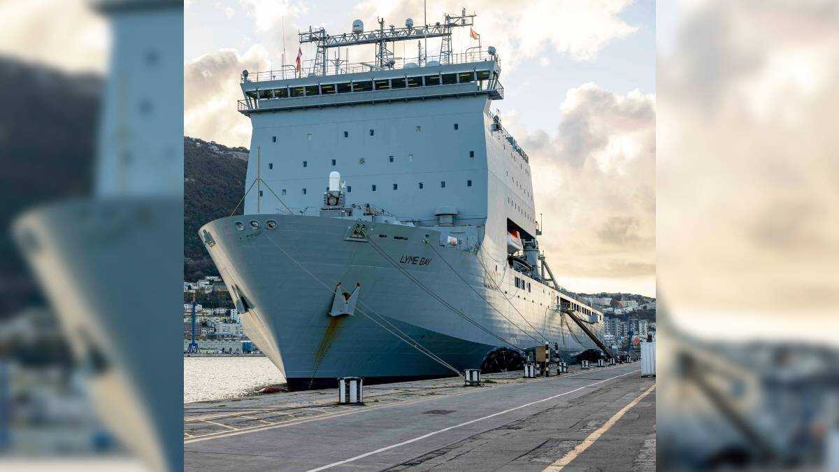 El RFA Lyme Bay atracado en Gibraltar - FOTO: Royal Navy